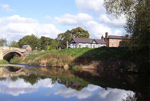 The Old Bridge Royal Oak Inn & Bridge House Bangor-on-Dee North Wales